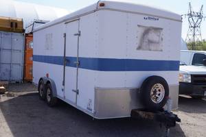 2003 United Trailers 16' Tandem Axle Enclosed Trailer