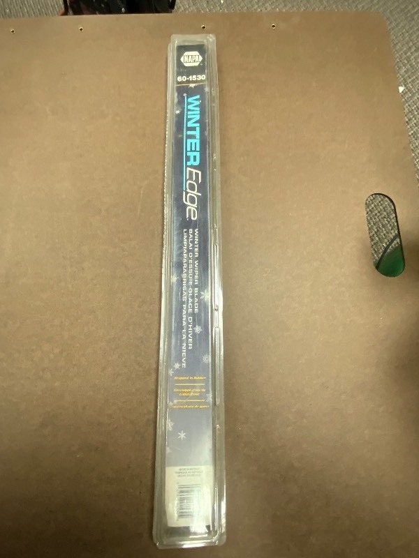 lot 17-1 image: 60-1530 winter winter wiper blade