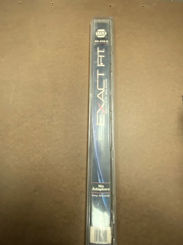 lot 21-1 image: 60-012-2 Exact fit wiper blade