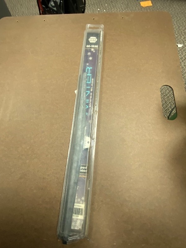 lot 43-1 image: 60-1530 winter winter wiper blade