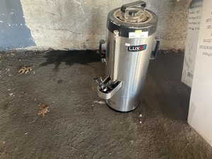 Fetco TPD-15 NSF STAINLESS STEEL THERMO APPROVED DISPENSER FOR HOT AND COLDBEVERAGES