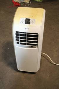 lot B-242 image: Used LG LP0814WNR Portable Air Conditioner