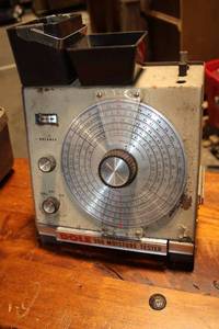 lot 23 image: Dole 300 Grain Moisture Tester with Case