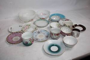 lot 37 image: Collection of Vintage Porcelain Cups and Saucers with Floral and Ornate Designs