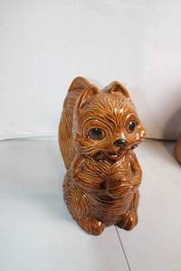 lot 146 image: Large Ceramic Squirrel Cookie Jar