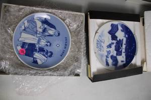 lot 149 image: Set of 2 1978 Julen Collector Plates in Original Box