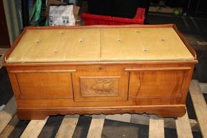 lot 165 image: Vintage Cedar Hope Chest with Cushioned Top and Maritime Detailing