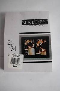 lot 49 image: Malden International Designs 2x3 Mini Photo Frame Set