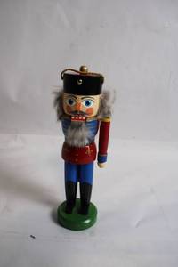 lot 84 image: Vintage Wooden Nutcracker Soldier Decor