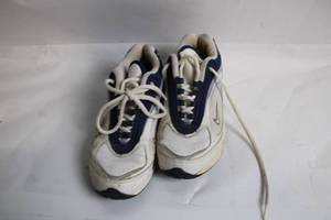 lot 93 image: Pair of Nike Athletic Shoes, Size US 7.5, White and Blue