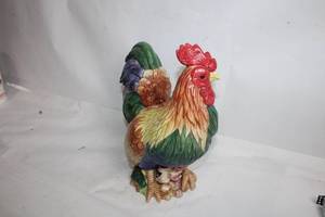 lot 123 image: Colorful Ceramic Rooster Figurine - 12 Tall
