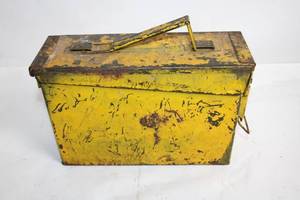 lot 156 image: Vintage Metal Ammo Box with Assorted Screwdrivers