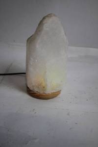 lot 167 image: Himalayan Salt Lamp with Color-Changing LED