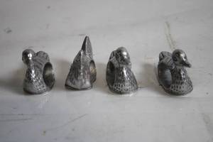 lot 229 image: Set of 4 Cast Metal Duck Napkin Rings