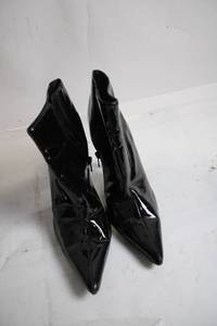 lot 239 image: Pair of Black Patent Leather Pointed-Toe High Heel Ankle Boots