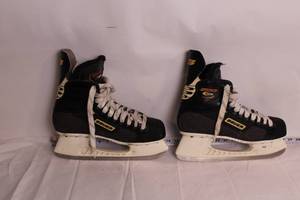 lot 253 image: Bauer Supreme 3000 Ice Hockey Skates Size US 11D