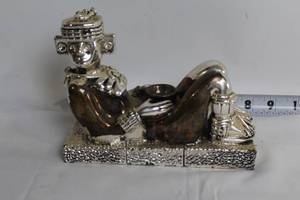 lot 258 image: Silver-Plated Mayan-Inspired Sculpture with Intricate Details