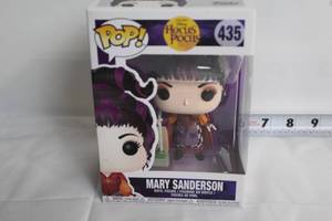 lot 265 image: Funko POP Disney Hocus Pocus Mary Sanderson Vinyl Figure #435