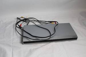 lot 279 image: Sony DVP-NS57P CDDVD Player with RCA Cables