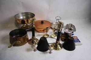 lot 92 image: Collection of Vintage Kitchenware and Decorative Items