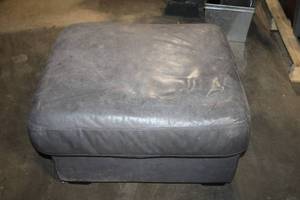 lot 97 image: Used Gray Leather Ottoman