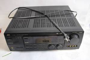 lot 103 image: JVC RX-884V AudioVideo Control Receiver with Dolby Pro Logic