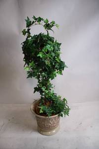 lot 153 image: Artificial Ivy Plant with Decorative Pot