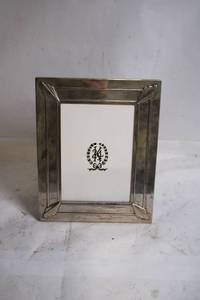 lot 158 image: Vintage Silver-Plated Picture Frame with Laurel Wreath Design