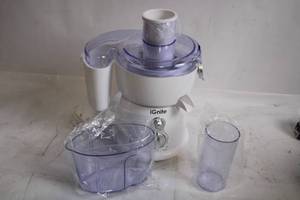 lot 197 image: Ignite Juicer Extractor with Attachments