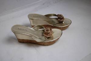 lot 256 image: Guess Womens Gold Wedge Sandals with Flower Applique