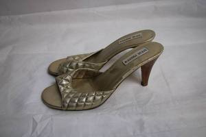 lot 284 image: Steve Madden Metallic Gold Quilted Heeled Sandals