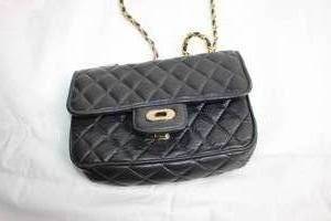 lot 299 image: Quilted Black Leather Handbag with Chain Strap