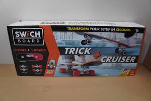 lot 2 image: Swich Board Trick and Cruiser Skateboard
