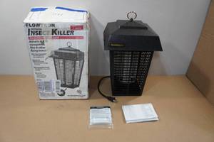 lot 101 image: Flowtron Outdoor Insect Killer