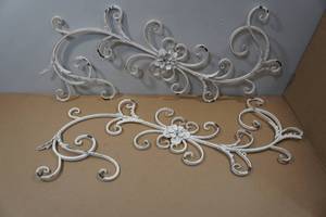 lot 111 image: Vintage Metal WallGarden Art