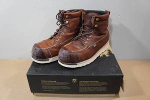 lot 132 image: Irish Setter Ashby Mens 6 Work Boots Style 83606 - Size 7