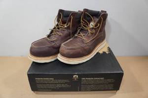 lot 134 image: Irish Setter Ashby Mens 6 Work Boots Style 83606 - Size 11