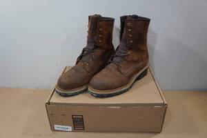 lot 140 image: Irish Setter Mesabi Mens 8 Work Boots Style 83834 - Size 9.5