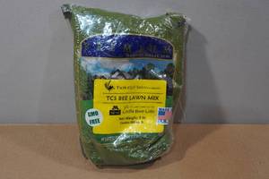 lot 147 image: 1lb Twin City Seed Company Bee Lawn Seed Mix