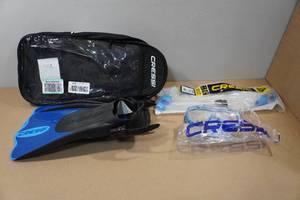 lot 157 image: Cressi Adult Rondine Palau Fin Snorkel Set - Fin Size SM
