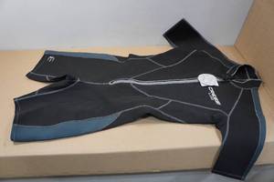lot 171 image: Cressi Lido Mens 2mm Wetsuit - XXL6