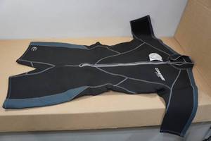 lot 172 image: Cressi Lido Mens 2mm Wetsuit - XXL6