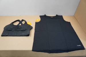 lot 190 image: Handfull Sports Bra & Tank Top - Medium
