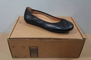 lot 201 image: Vionic Caroll Womens Ballet Flats -Size 9