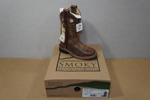 lot 211 image: Smoky Mountain Boots - Kid 9