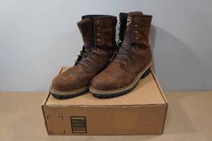 lot 235 image: Irish Setter Mesabi Mens 8 Work Boots Style 83834 - Size 10.5