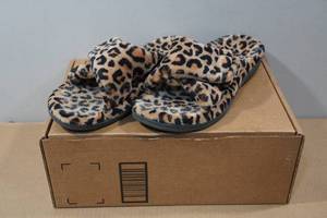 lot 236 image: Vionic Womens Indulge Relax Slipper - Size 8