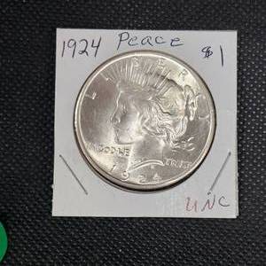 lot 40 image: 1924 Peace $1 UNC, Very Nice