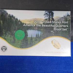 lot 42 image: 2019 Mint of America the Beautiful Proof Set