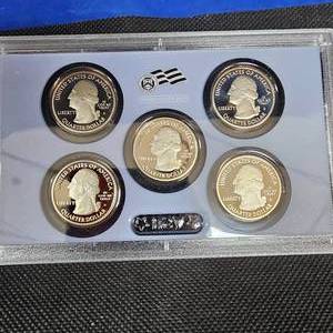 lot 63 image: 2010 Mint America the Beautiful Quarter Proof Set